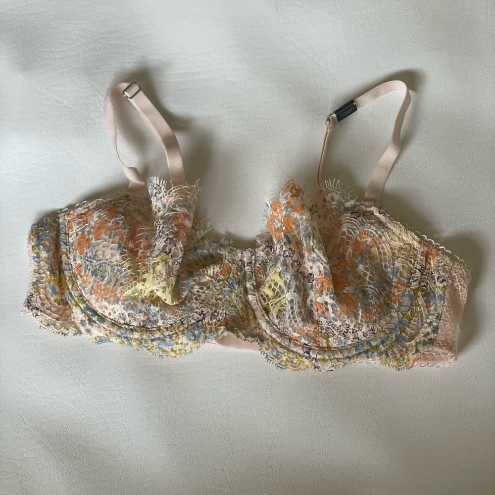 Victoria secret bra